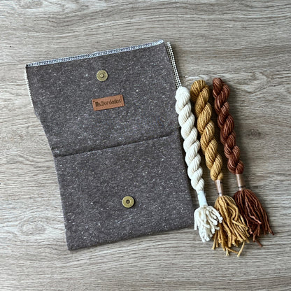 Bolsito beige Lanas dorado