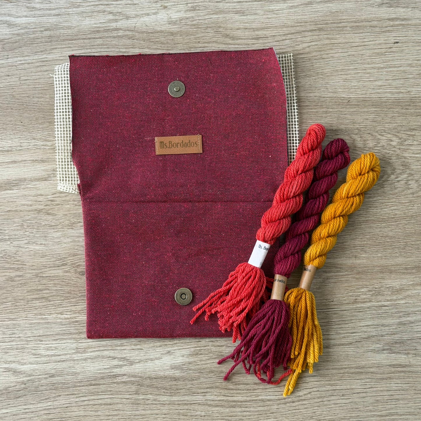 Bolsito rojo Lanas otoño