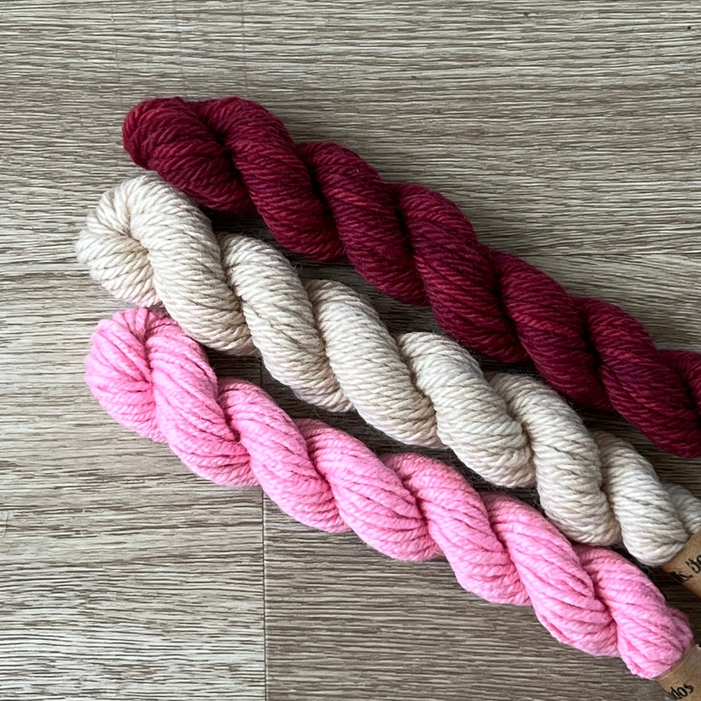 Lanas trio rosa maravillosa