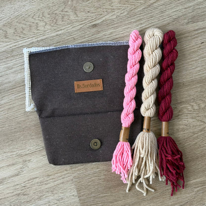 Portalentes marrón lanas rosa