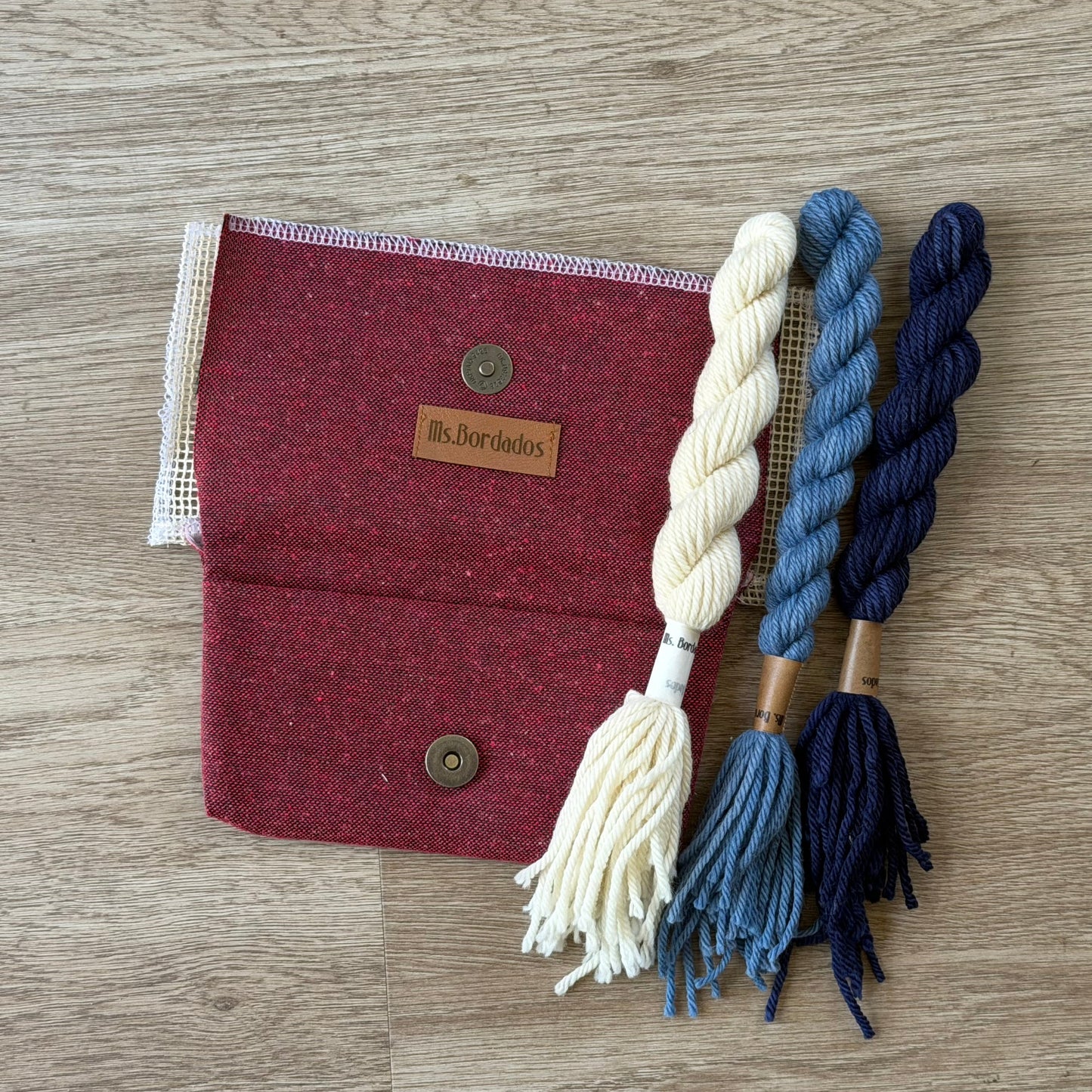 Portalentes rojo lanas mar