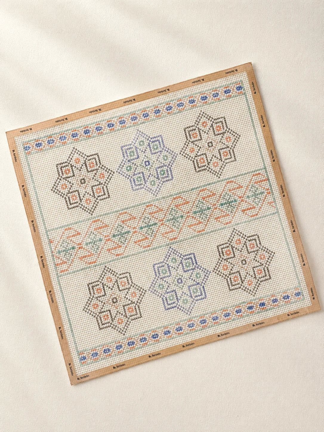 Canamazo Dibujado Chiang Mai Para Bordar Ms Bordados